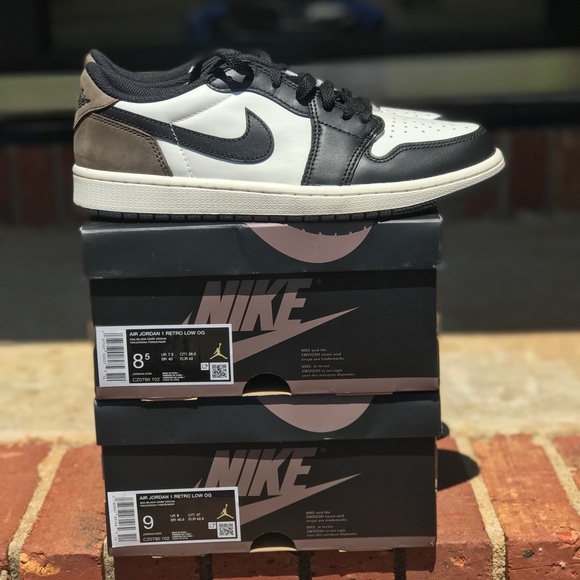 Jordan Other - Air Jordan Retro 1 OG Low Mocha 
Size 8.5 & 9